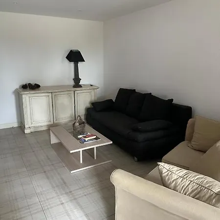 Appartement Charmante Propriete Arboree Borgo (Corsica)